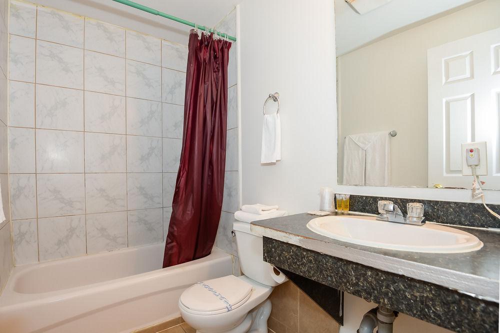 Ottawa Inn Hotel Extérieur photo